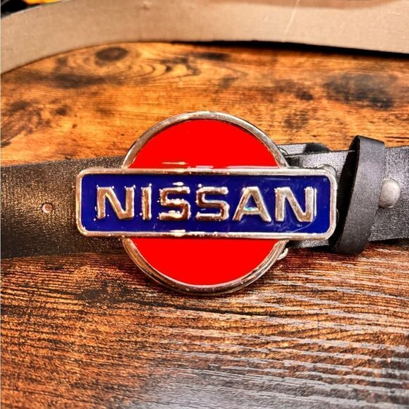 Nissan Red and Blue Buckle and Removable belt 48” - Picture 1 of 6